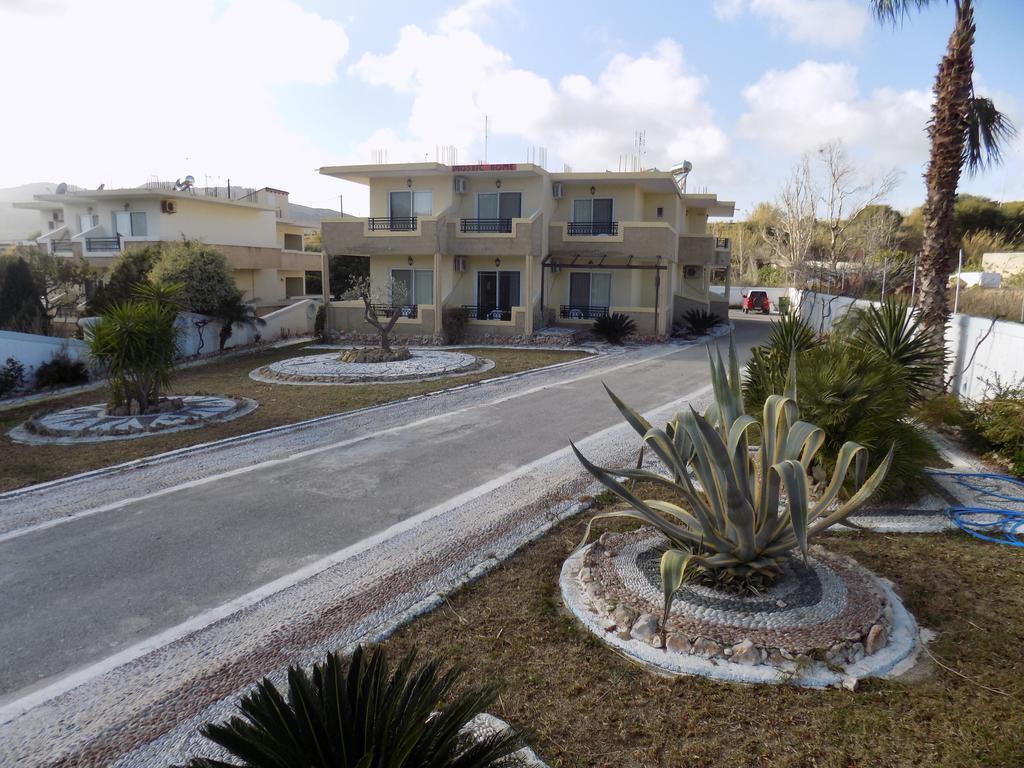 公寓 Mosaic Gardens Faliraki